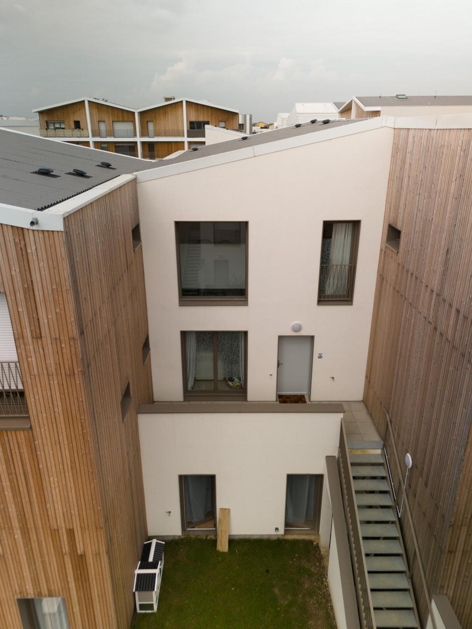 Appartamento Duplex Complet - Proche Dysney Land Paris Bussy-Saint-Georges Esterno foto